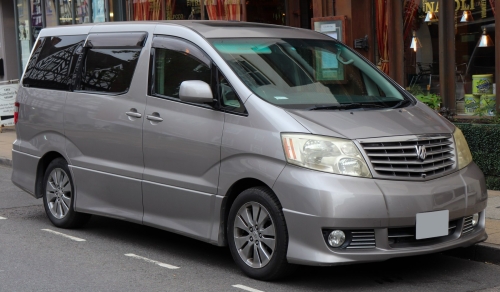 Toyota Alphard I