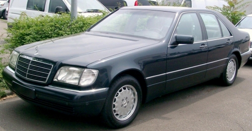 Mercedes-Benz S-class W140