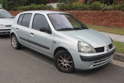 Renault Clio II Phase II 2001 5-door