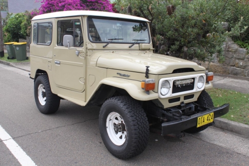 Toyota Land Cruiser 40