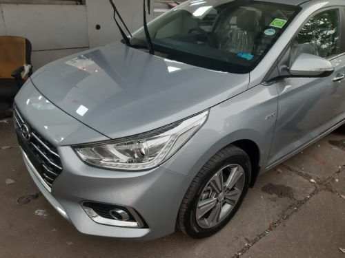Hyundai Verna V