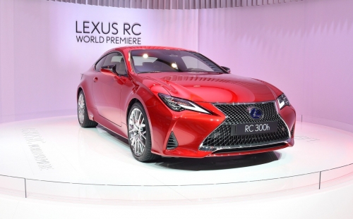 Lexus RC